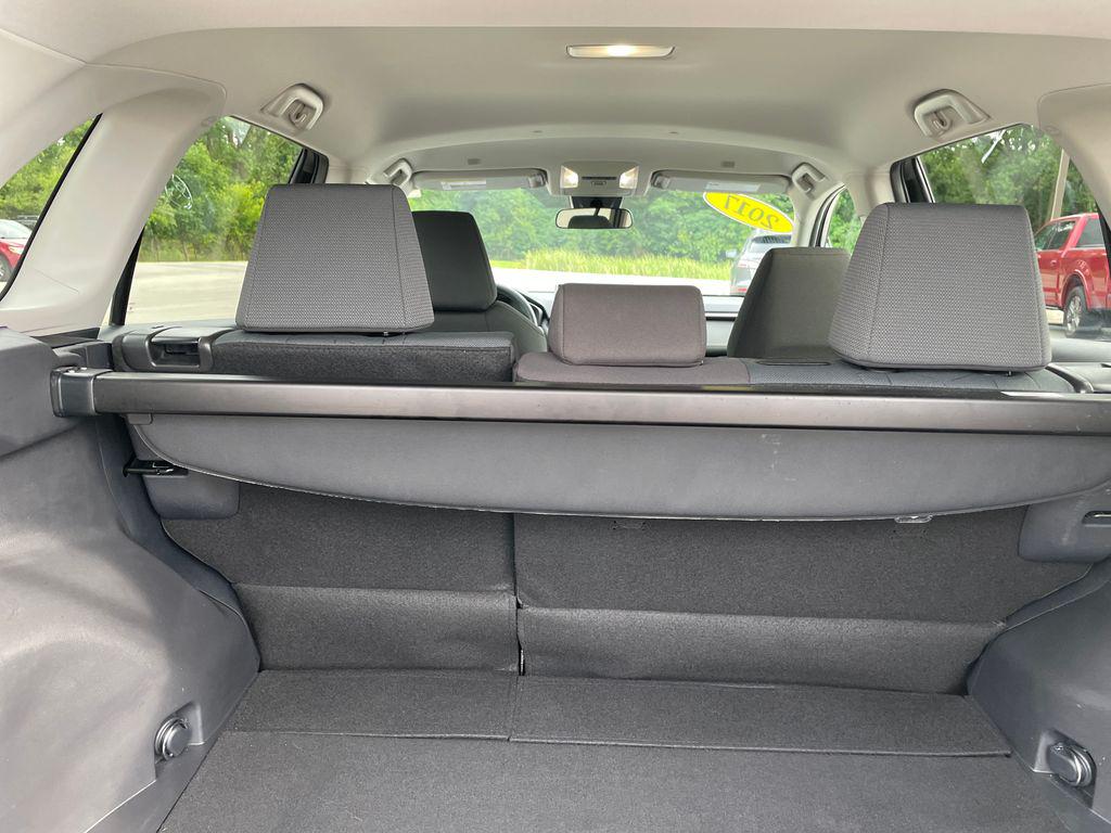 2025 Toyota RAV4 XLE 缩略图 18