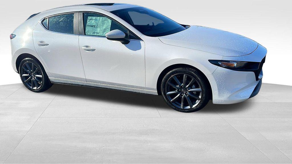 New 2026 Mazda Mazda3 FWD w/Preferred Package