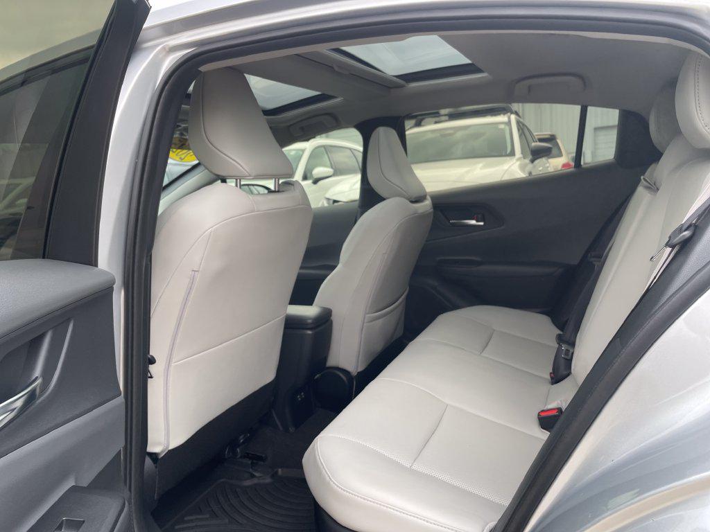صورة مصغرة 35 لـ 2025 Toyota PRIUS XLE