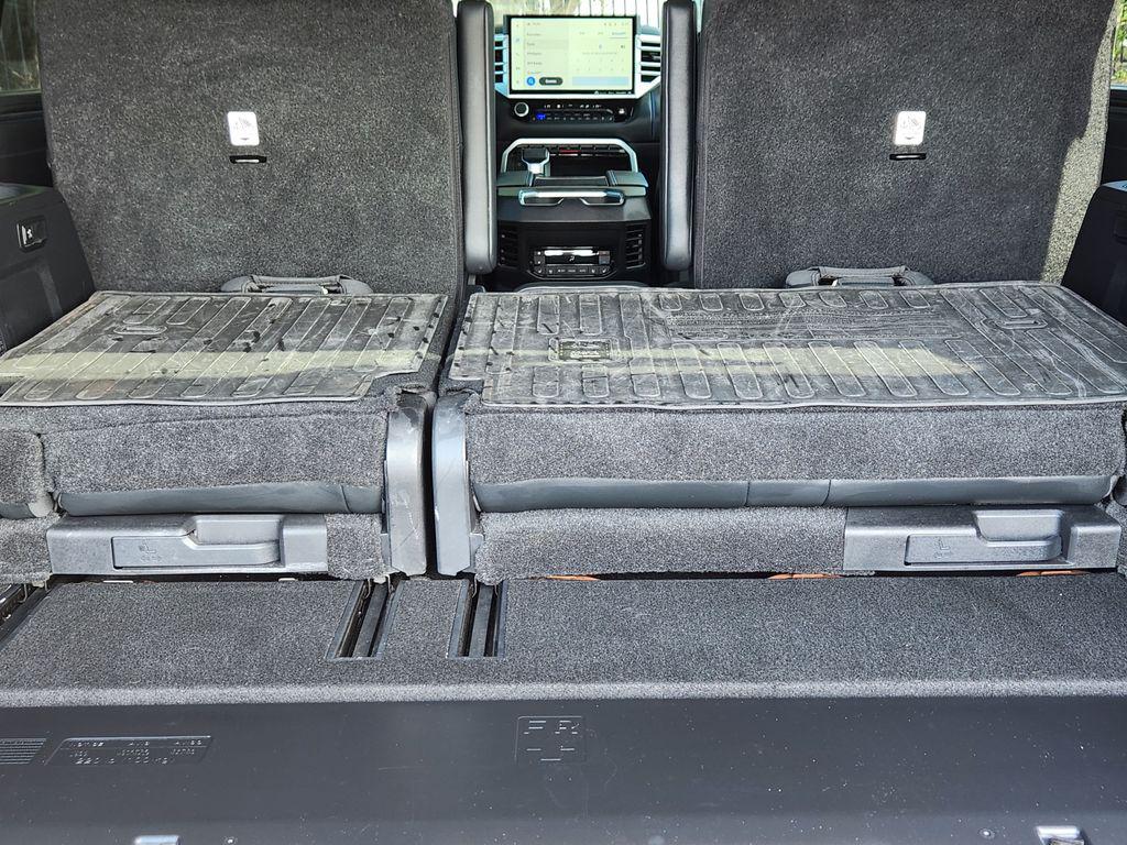 2023 Toyota SEQUOIA PLATINUM 照片 21