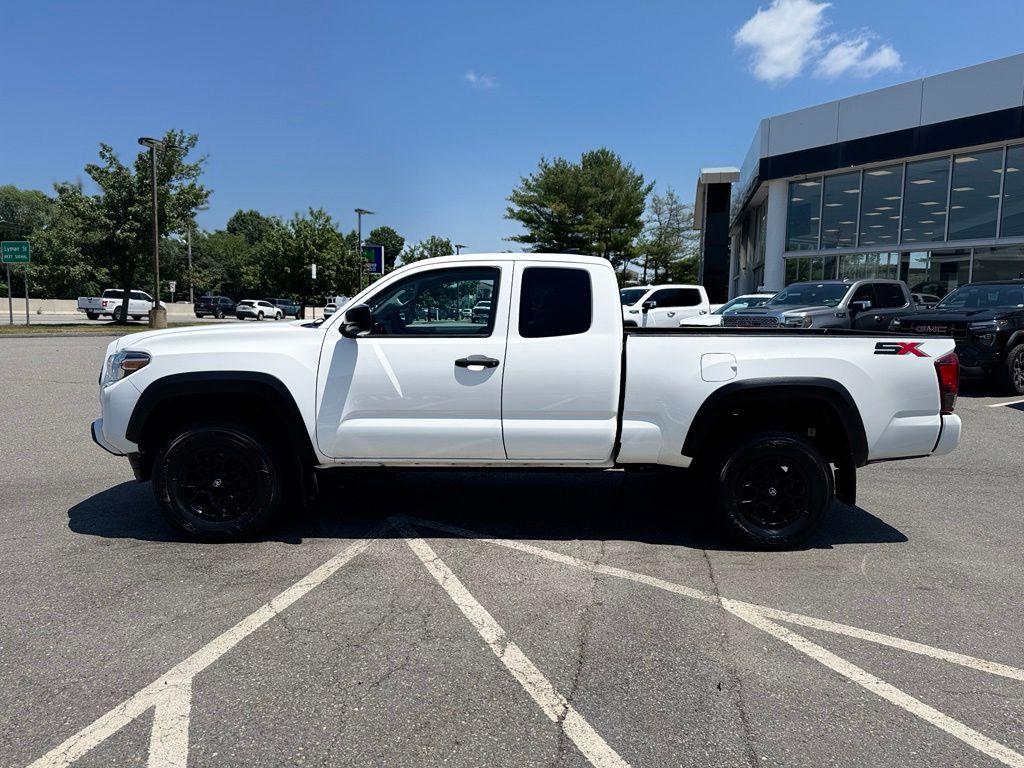 2021 Toyota TACOMA SR — фото 2