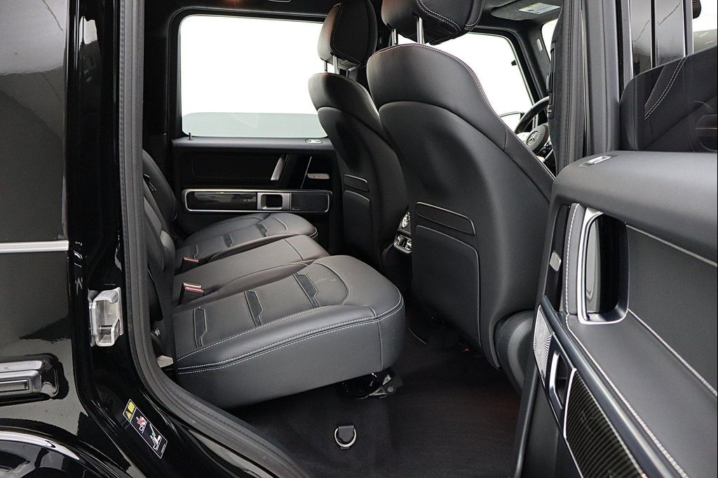 2024 Mercedes-BENZ AMG G 63 BASE 缩略图 34