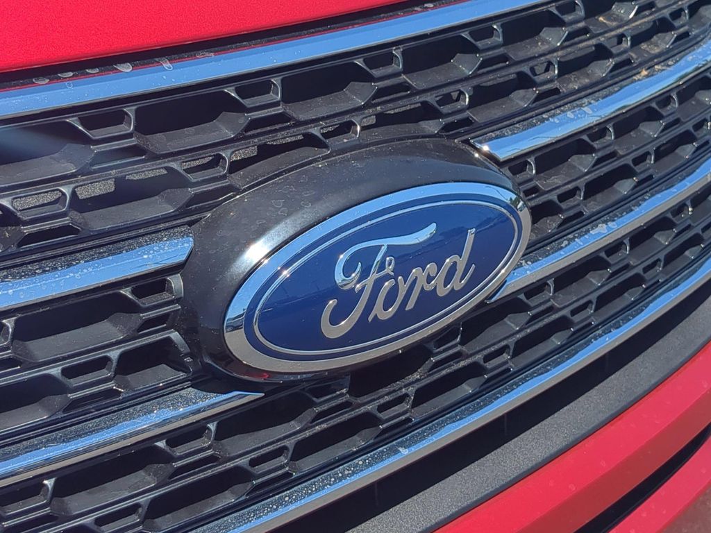 2023 FORD EXPLORER XLT 缩略图 30