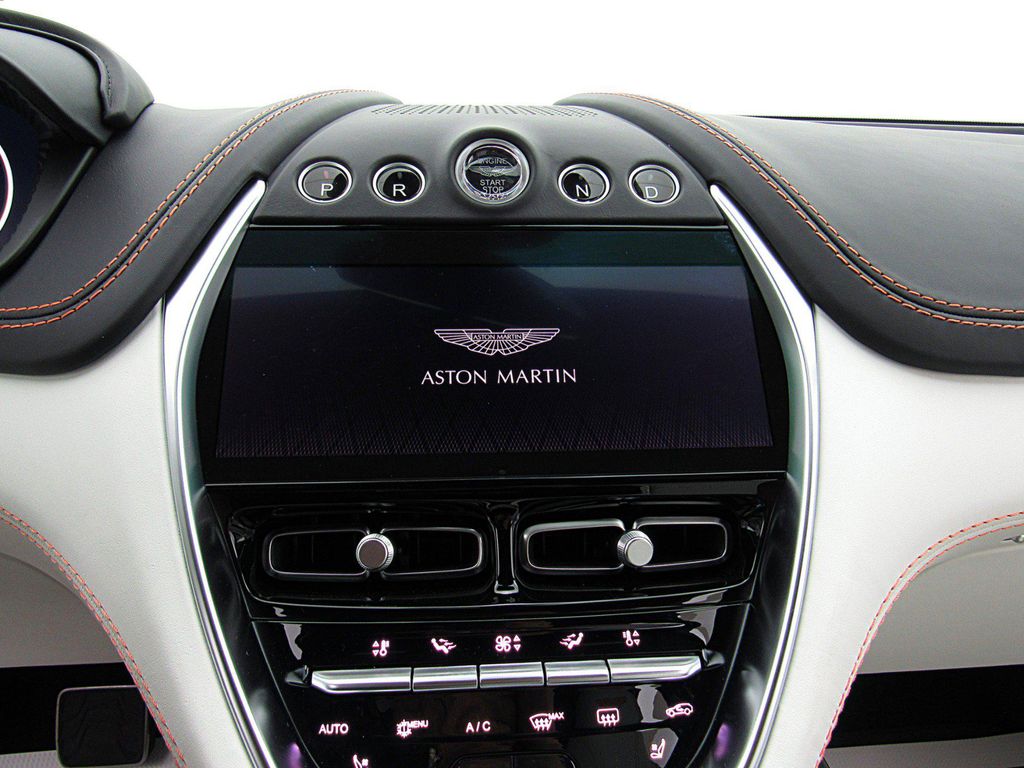 2023 Aston Martin DBX 707 thumbnail 42