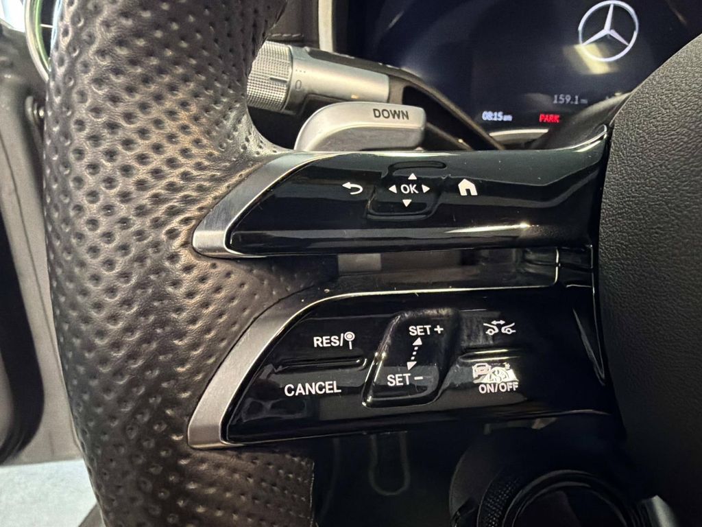 2022 Mercedes-BENZ AMG SL 63 BASE — миниатюра 22