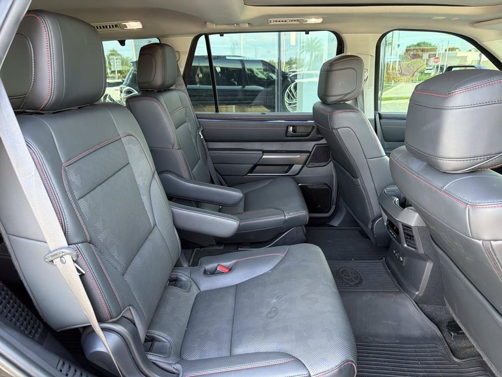 2023 Toyota SEQUOIA TRD PRO — миниатюра 23