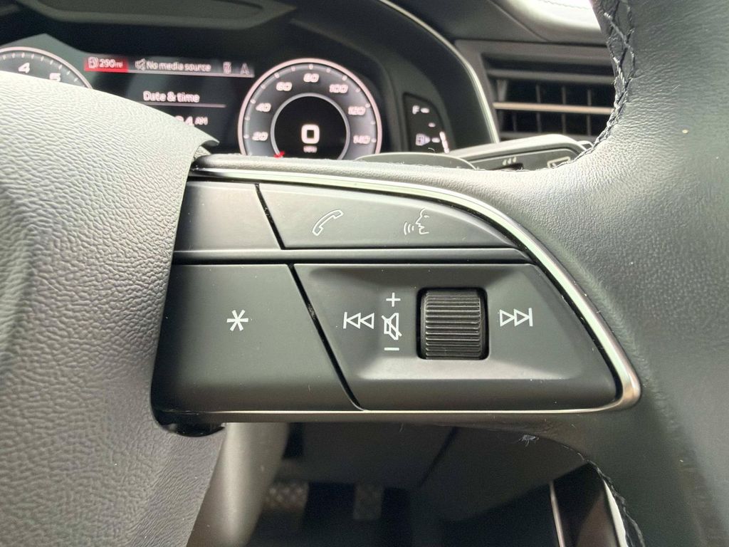2021 AUDI Q8 55 PRESTIGE 照片 27