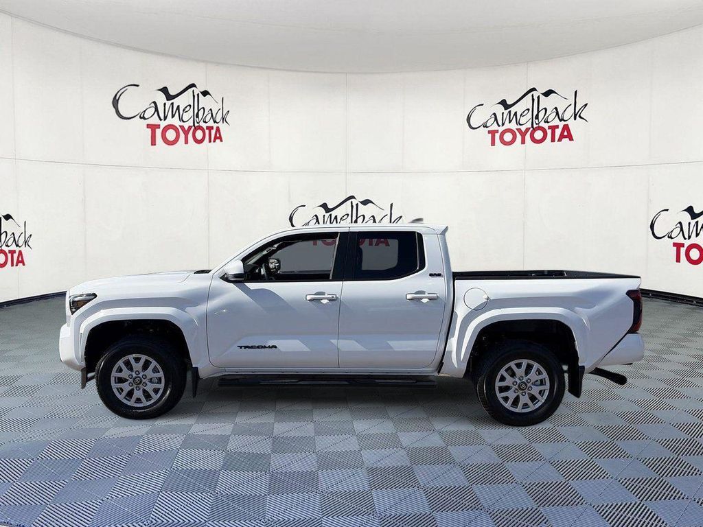 صورة مصغرة 4 لـ 2026 Toyota TACOMA SR5