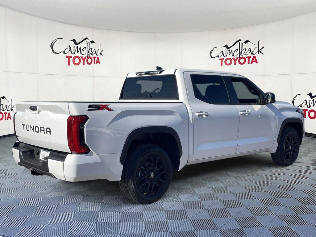 TOYOTA TUNDRA - 7