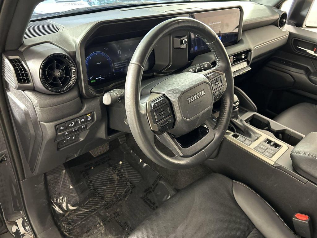 2024 Toyota LAND CRUISER BASE thumbnail 11