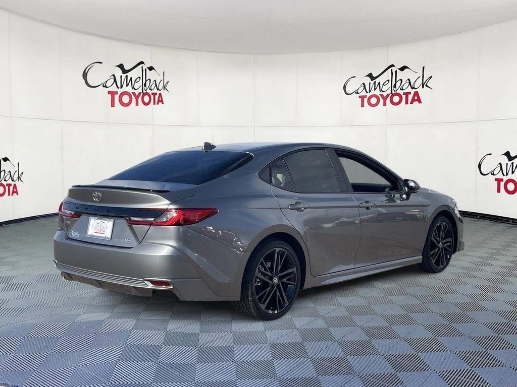 TOYOTA CAMRY - 7
