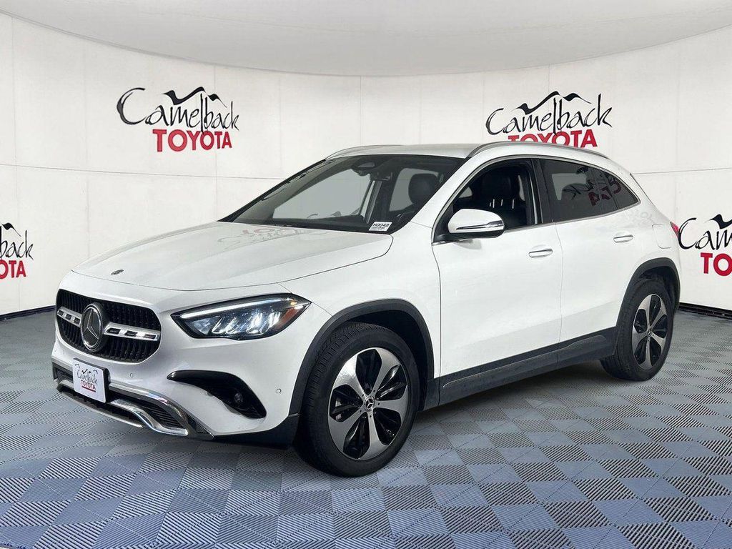 MERCEDES-BENZ GLA-CLASS - 2