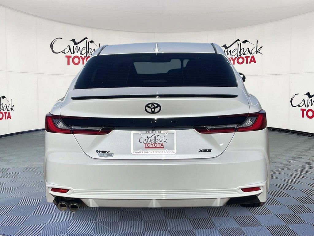 TOYOTA CAMRY - 7