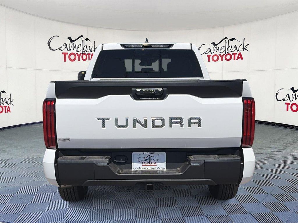 صورة 7 لـ 2026 Toyota TUNDRA SR5