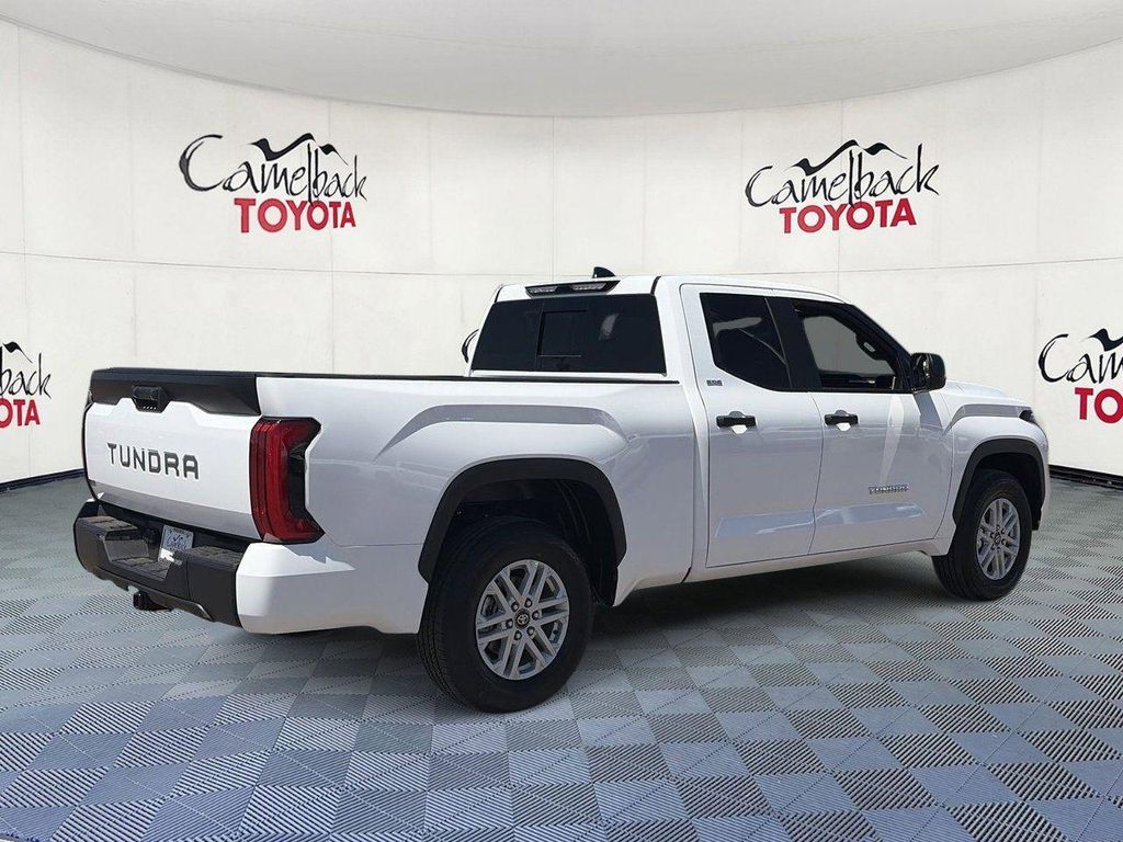 صورة 8 لـ 2026 Toyota TUNDRA SR5