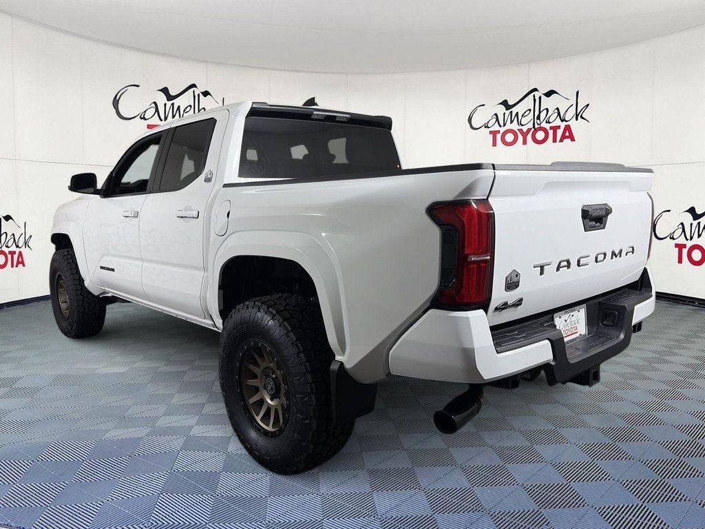 صورة 5 لـ 2026 Toyota TACOMA SR5