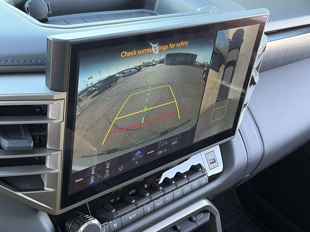 صورة مصغرة 15 لـ 2026 Toyota TUNDRA PLATINUM