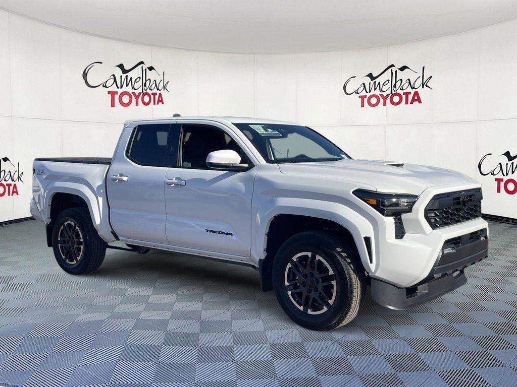 2026 TOYOTA TACOMA TRD SPORT photo 3