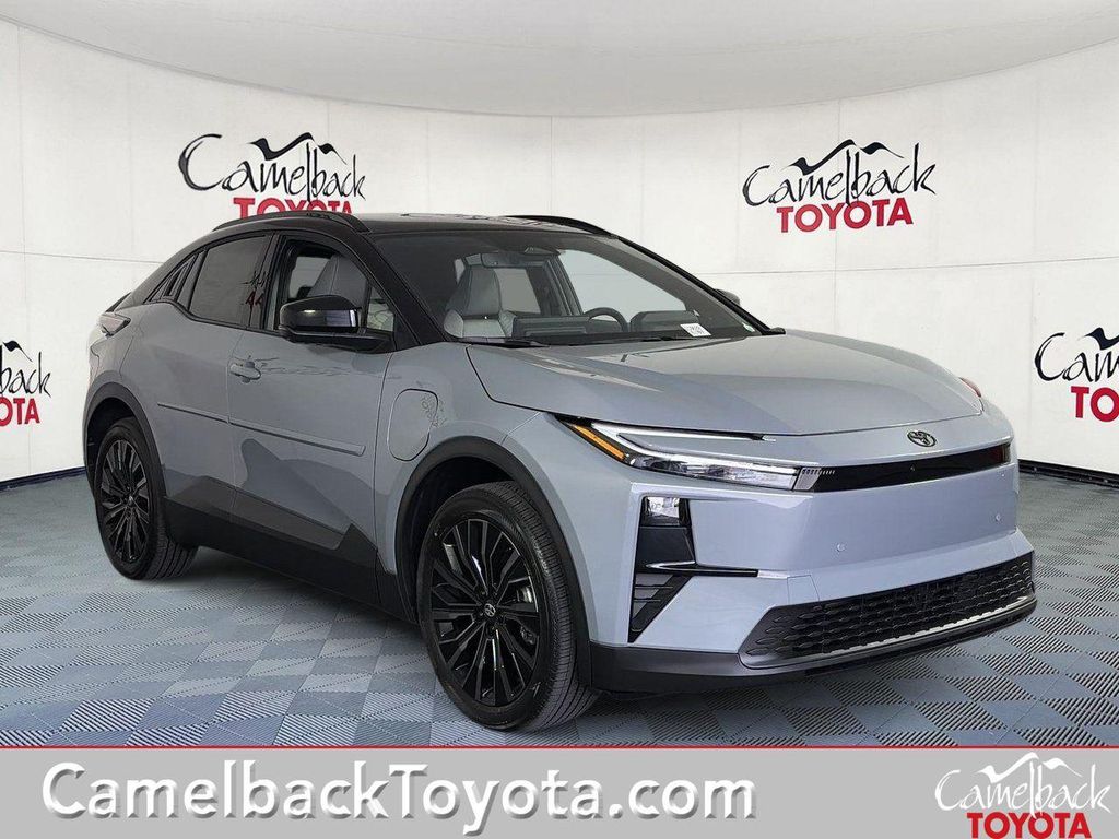 New 2026 Toyota C-HR XSE