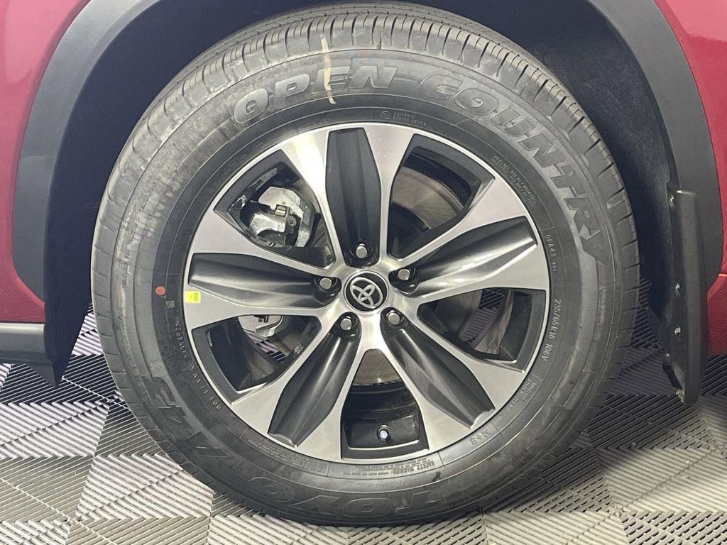 TOYOTA HIGHLANDER - 10