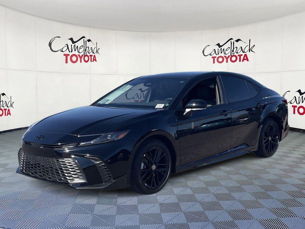 TOYOTA CAMRY - 4