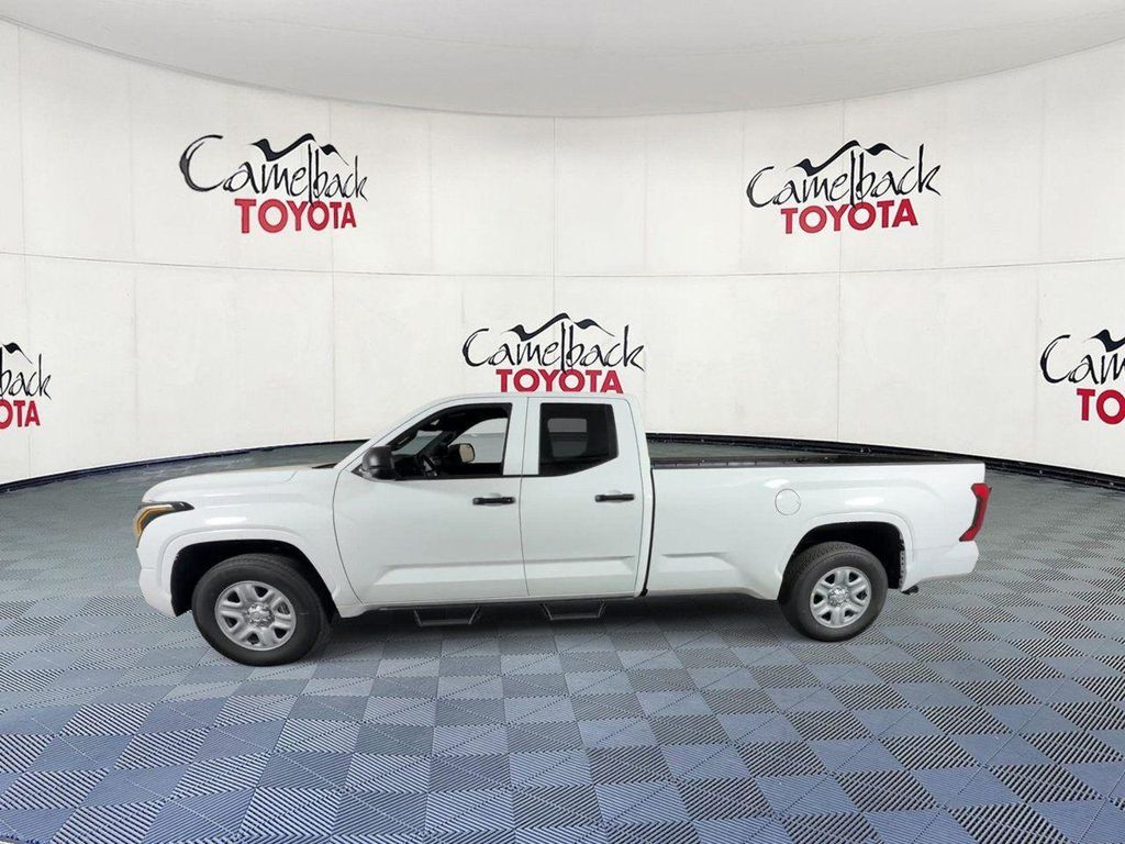 2026 Toyota TUNDRA SR — фото 8