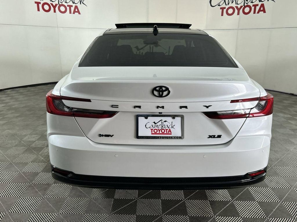 TOYOTA CAMRY - 6