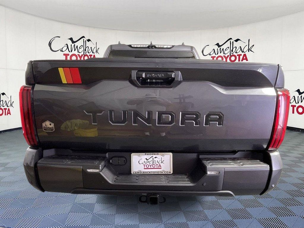 TOYOTA TUNDRA - 6