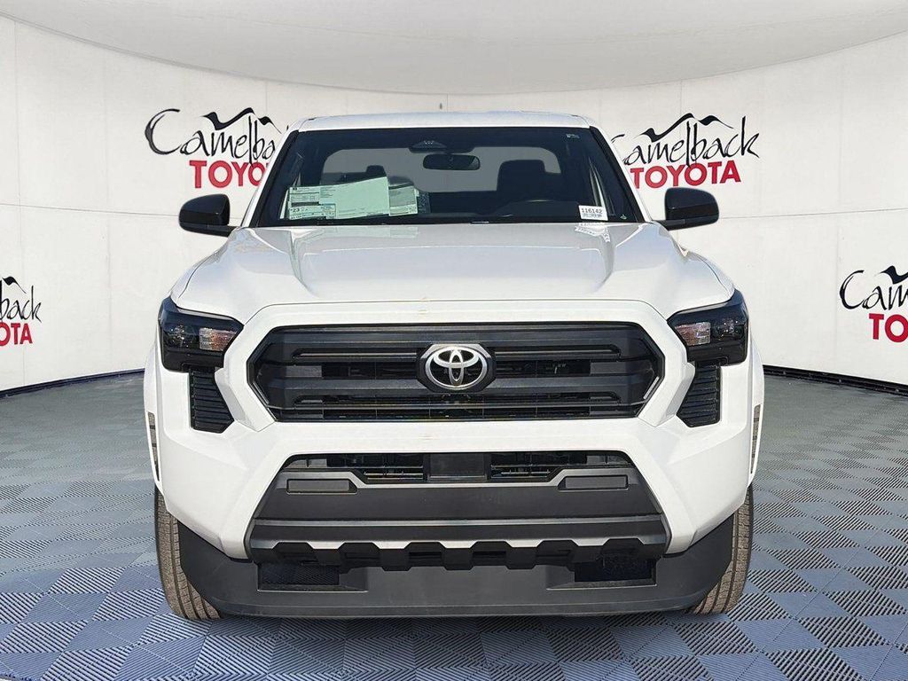 2026 Toyota TACOMA SR — фото 2