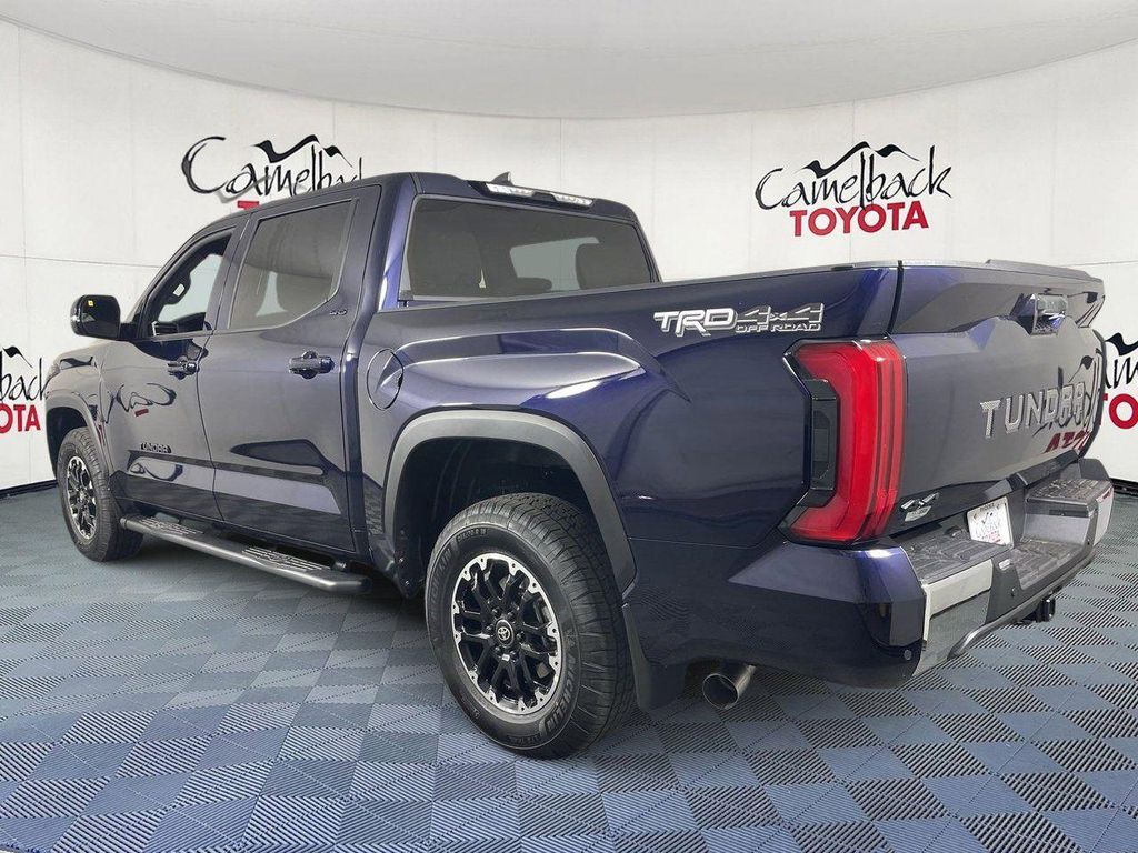 TOYOTA TUNDRA - 5