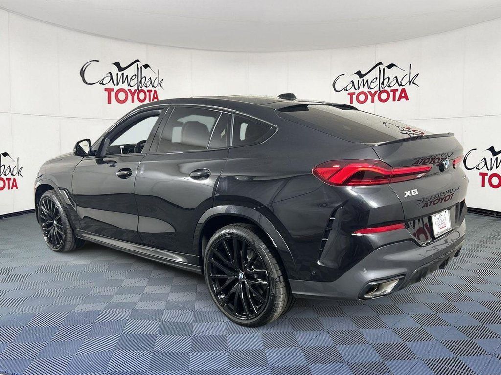 صورة 5 لـ 2026 BMW X6 XDRIVE40I