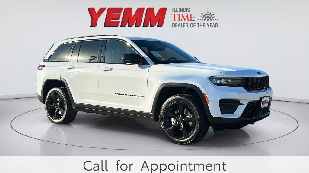 New 2025 Jeep Grand Cherokee Laredo