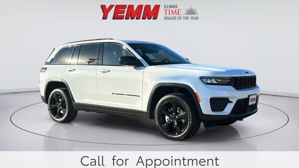 New 2025 Jeep Grand Cherokee Laredo
