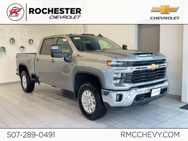 New 2026 Chevrolet Silverado 3500 LT