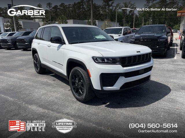 New 2026 Jeep Grand Cherokee Laredo