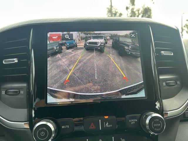 2026 RAM 1500 BIG HORN/LONE STAR thumbnail 31