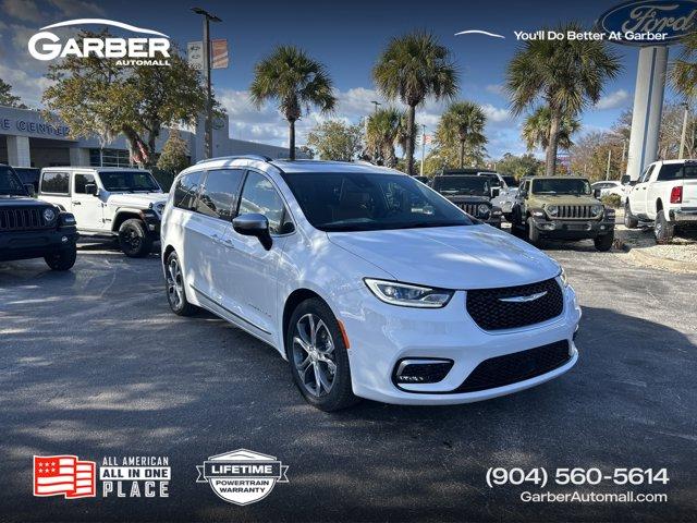 New 2026 Chrysler Pacifica Pinnacle