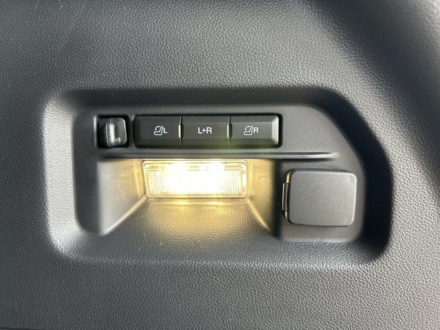 2026 FORD EXPLORER ST photo 6