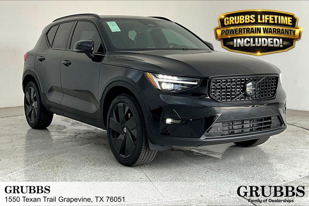 New 2026 Volvo XC40 B5 Ultra Black Edition