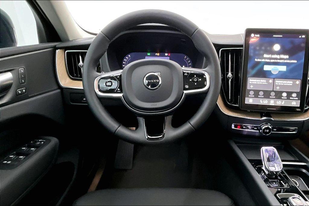 2026 Volvo XC60 B5 CORE — миниатюра 15