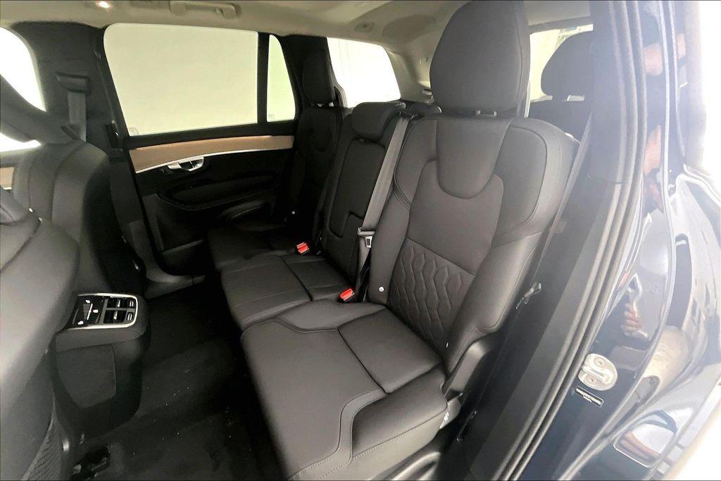 صورة مصغرة 21 لـ 2026 Volvo XC90 B6 PLUS 7-SEATER