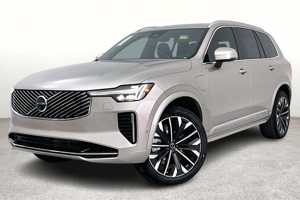 New 2026 Volvo XC90 Plug-In Hybrid T8 Plus 7-Seater