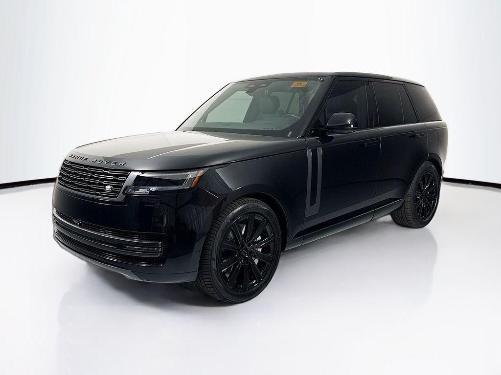 New 2026 Land Rover Range Rover P550e SE