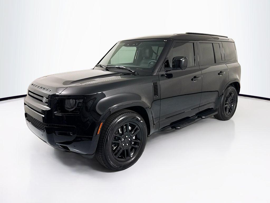 New 2026 Land Rover Defender P400 X-Dynamic SE