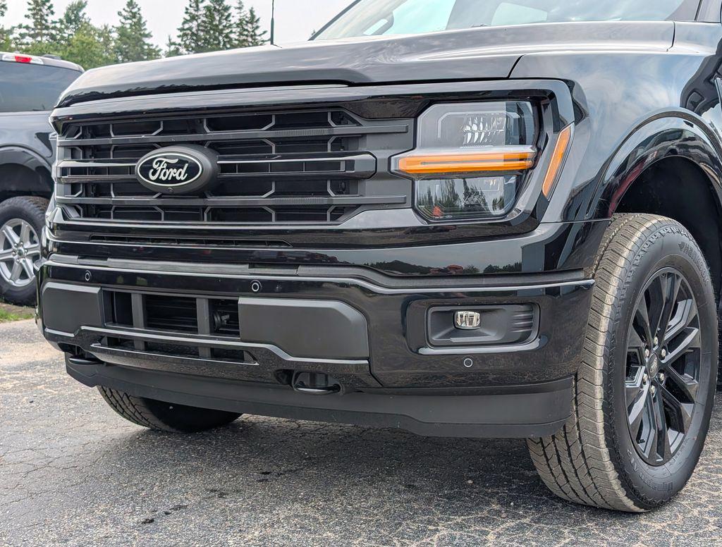 2026 FORD F-150 XLT — фото 9
