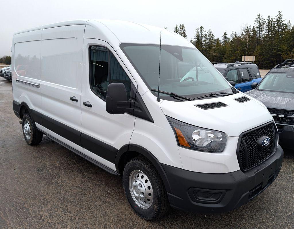 صورة 7 لـ 2026 FORD TRANSIT-250 BASE