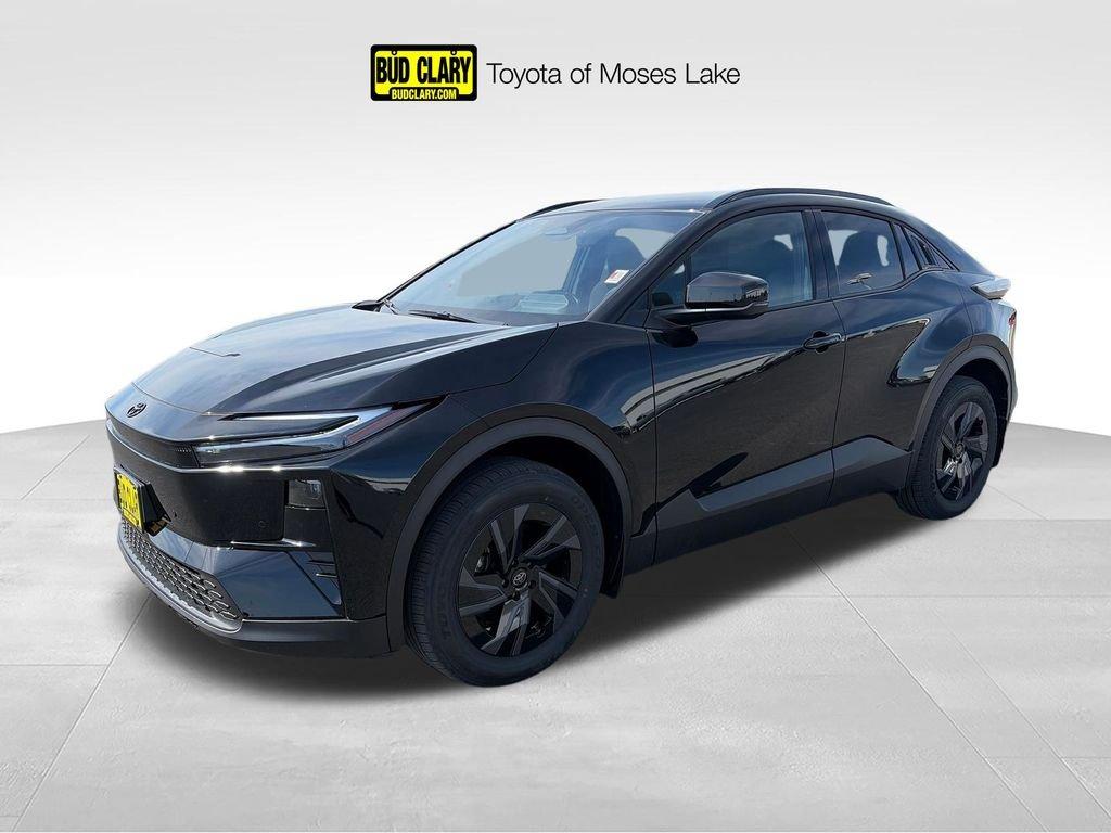 New 2026 Toyota C-HR SE