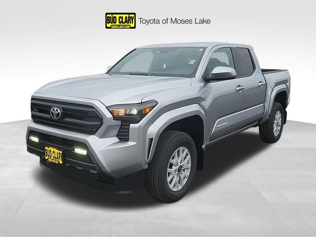 New 2025 Toyota Tacoma SR5