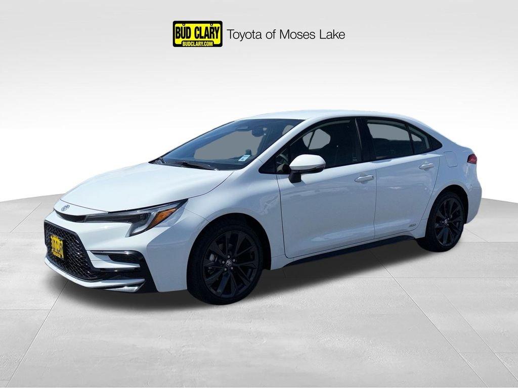 New 2026 Toyota Corolla Hybrid SE
