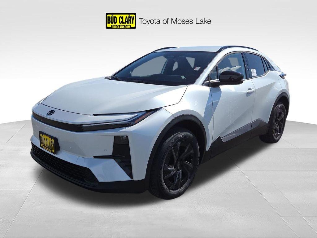 New 2026 Toyota C-HR SE